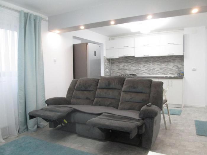 Apartament Sarra Targoviste Exterior foto