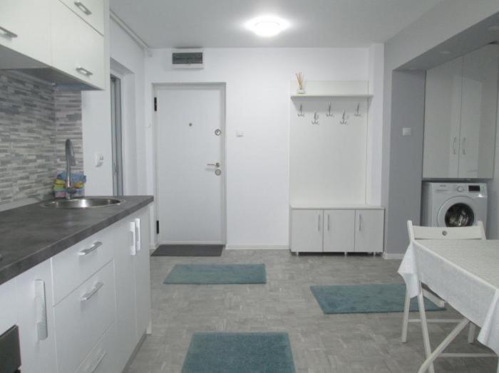 Apartament Sarra Targoviste Exterior foto