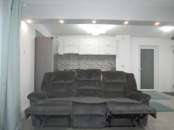Apartament Sarra Targoviste Exterior foto
